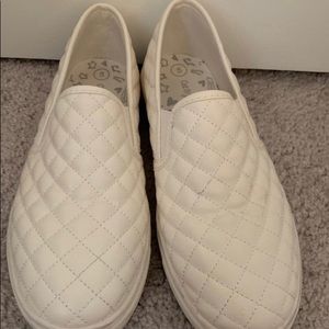 Quilted white shoes